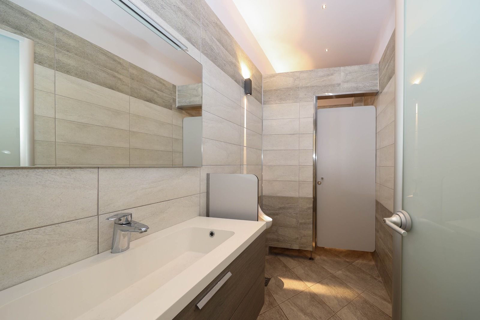 Clădire de birouri și centru de date – Oportunitate exclusivă in Brasov - Poză 17