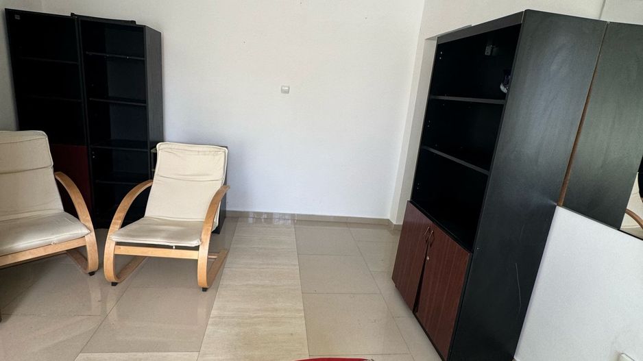 Birouri,sediul firme de închiriat  Etaj 1 în Aradul nou. - Poză 13