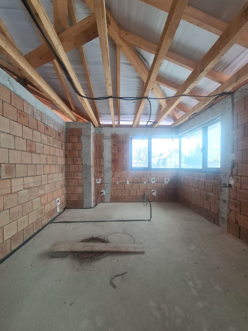 EXCLUSIVITATE | Calea Voinicenilor | Teren 3.566 mp | Casă la roșu - Poză 3