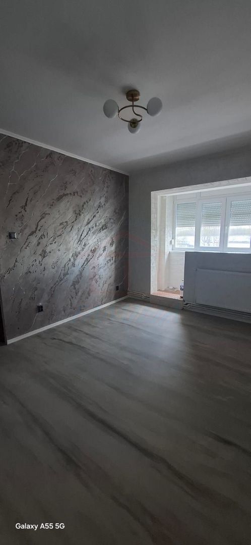 🏡 De închiriat 3 camere, Port, 3.200 RON\luna - Poză 3