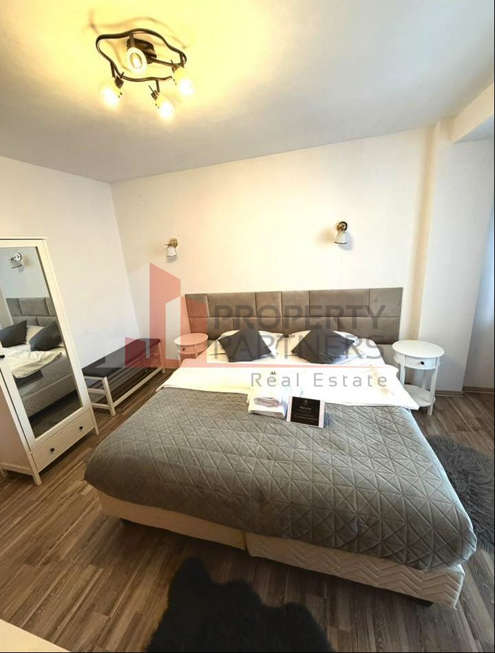 Pensiune la cheie de vânzare în Bran – Afacere cu 10 camere plus piscina - Poză 20