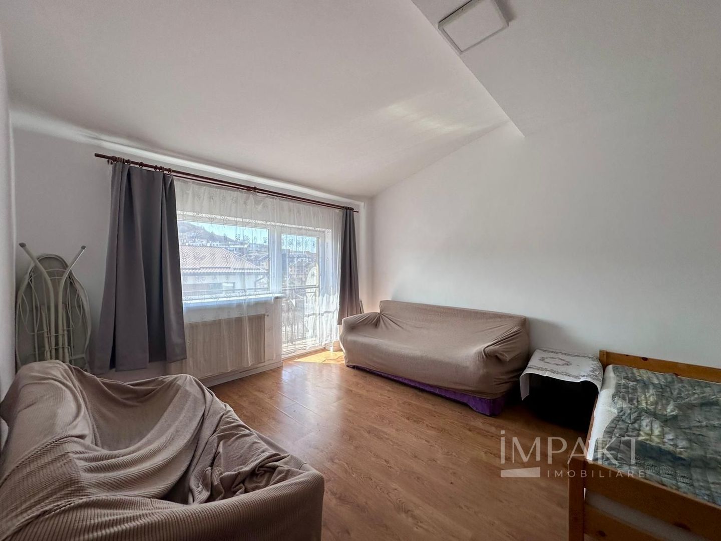 3 camere de inchiriat, 74 mp, 2 niveluri, parcare inclusa - Poză 7