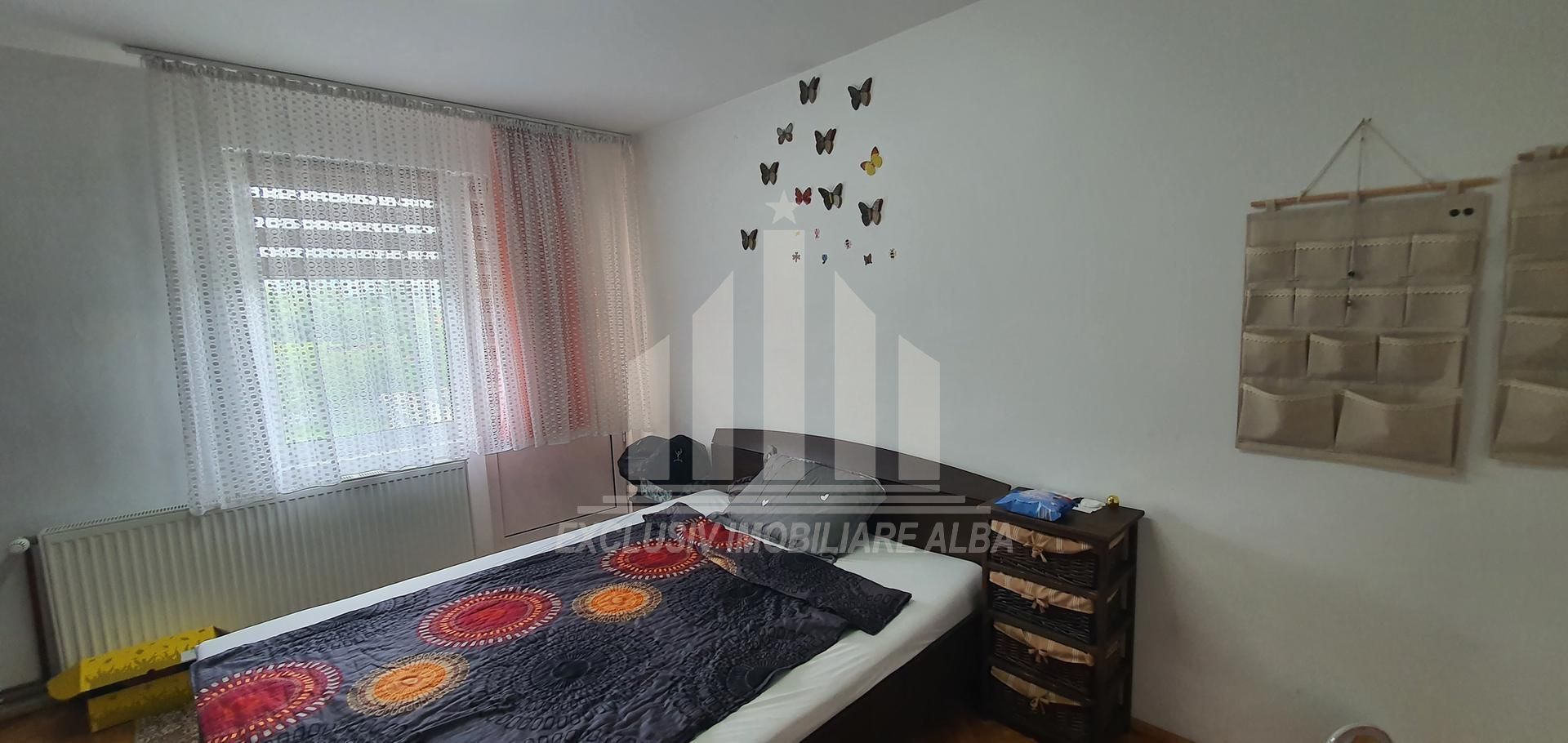 Propunem spre vanzare vila pozitie ultracentrala in Cetate - Poză 5