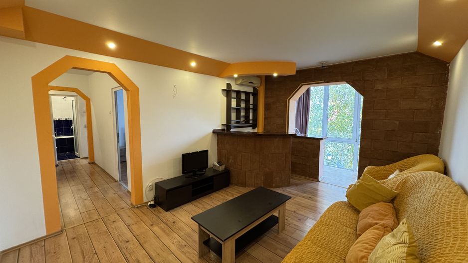 Apartament cu 3 camere in Astra, str Barbu Lautaru - Poză 1