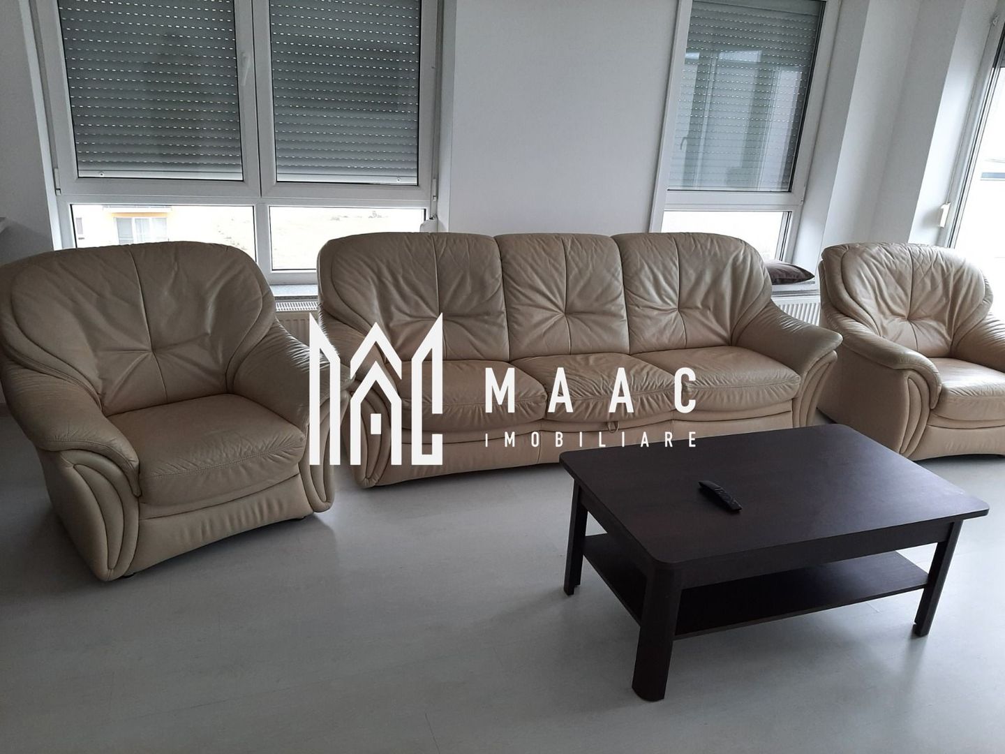 Penthouse 3 camere de închiriat | Șelimbăr | terasă 37 mp - Poză 4