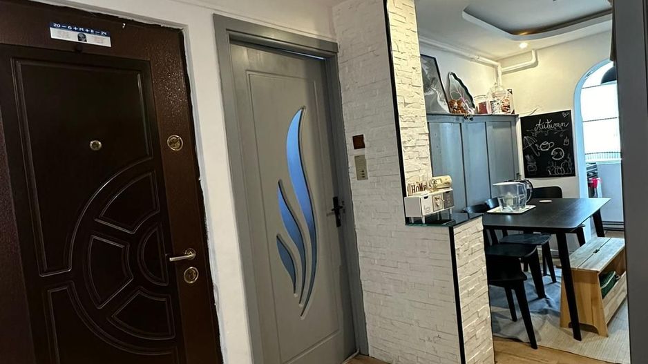 APARTAMENT 3 CAMERE- ZONA ARADULUI- COMISION 0 - Poză 2