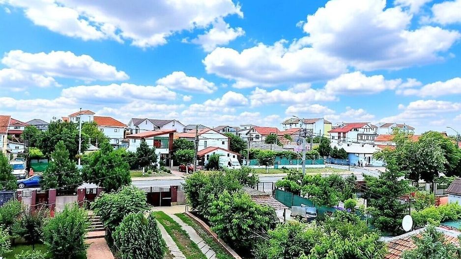 Ovidiu - Str. Nationala, Vila P+1E, teren 1094 mp, vedere la lac! - Poză 27