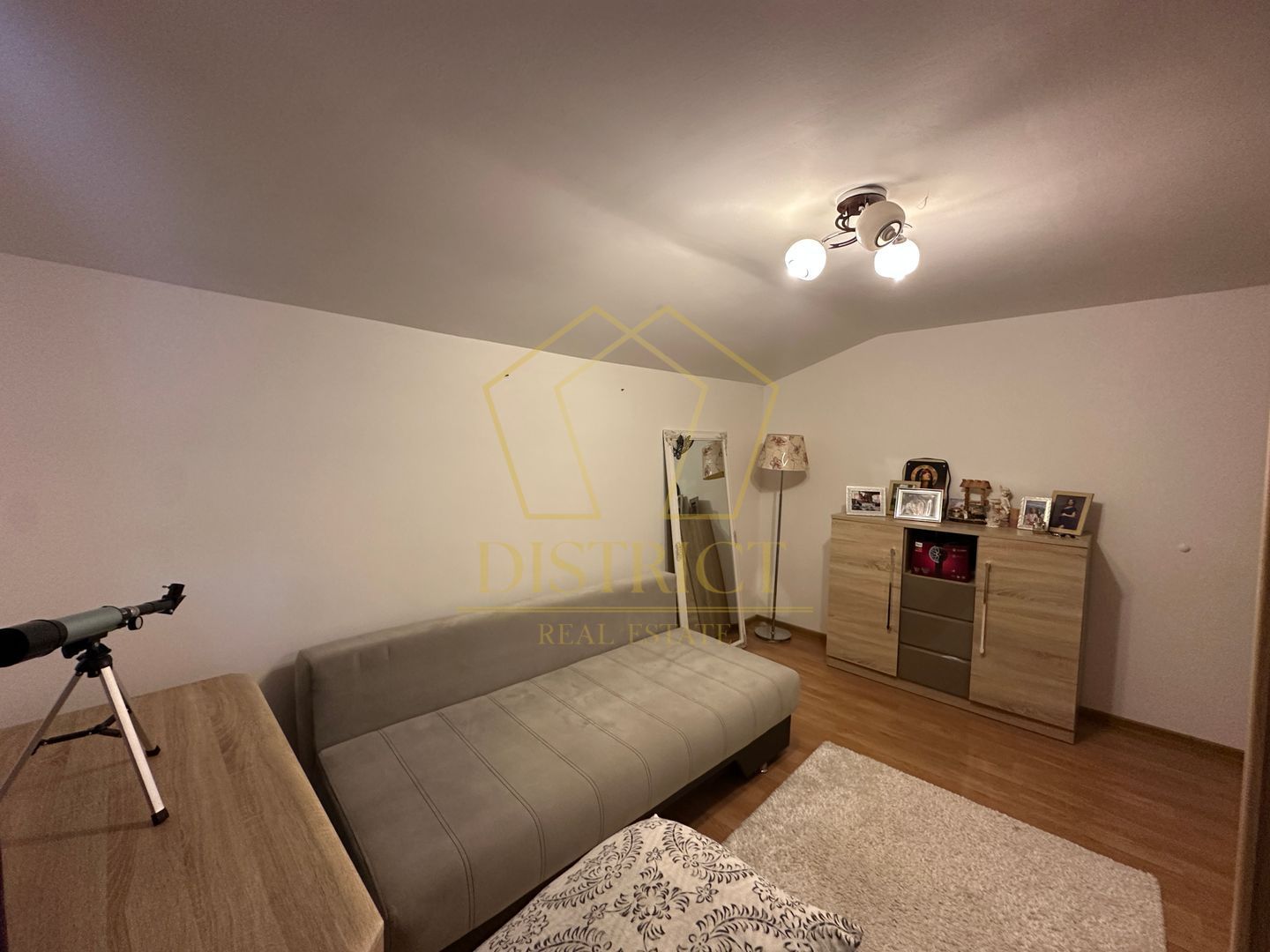 Duplex cu 4 camere si 2 bai complet mobilat si utilat in Giroc langa Zone 2. - Poză 20