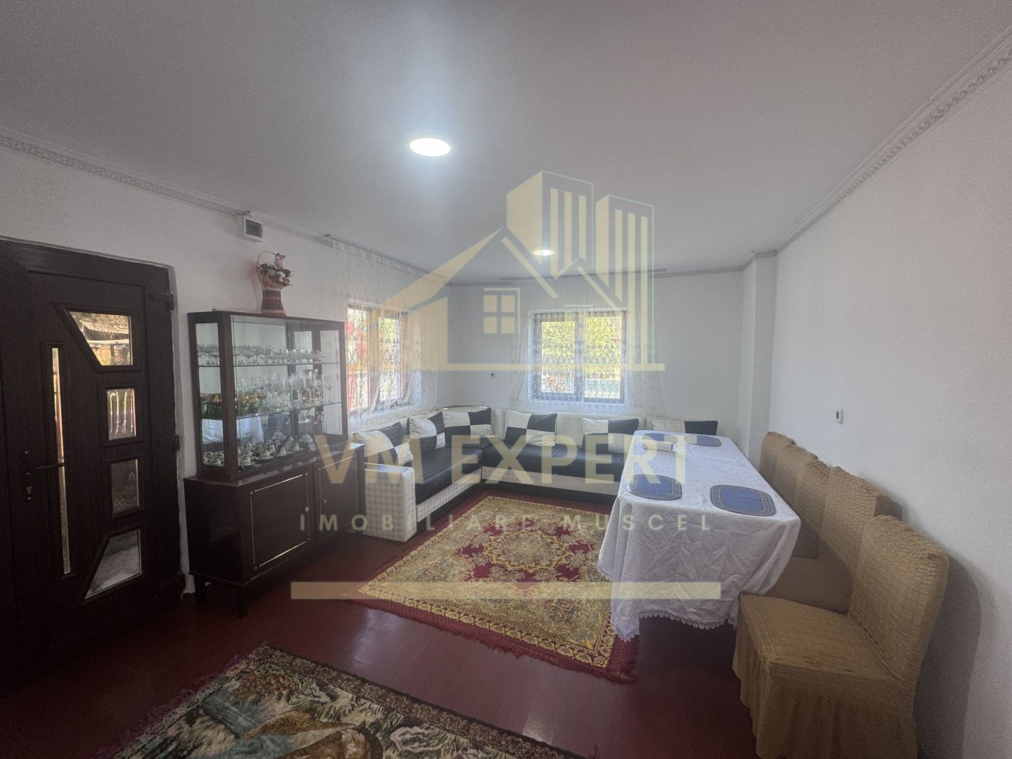 CASA DE VANZARE CU 4 CAMERE, APA SARATA, CAMPULUNG - Poză 23