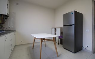 Casa Giroc, 4 camere, 2 bai, curte interioara. - Poză 5