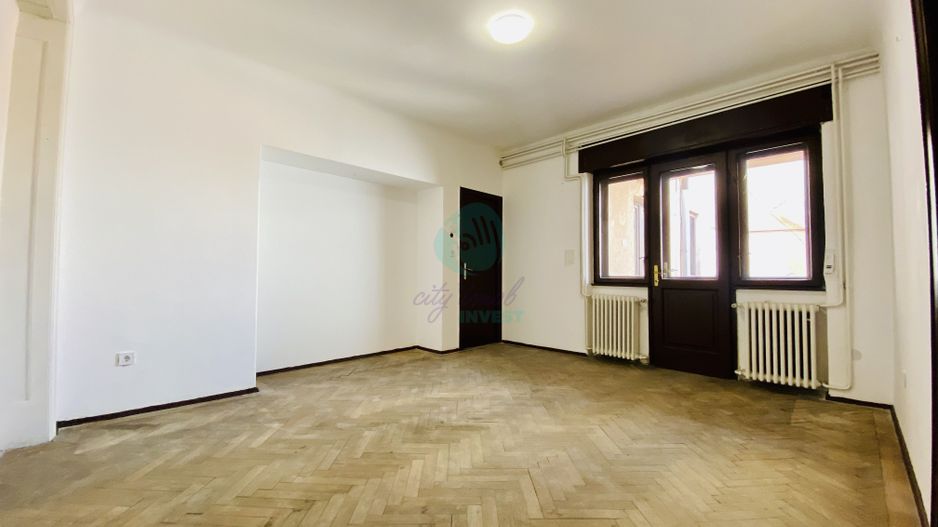 Apartament spatios cu 4 camere - Banu Manta - Poză 5