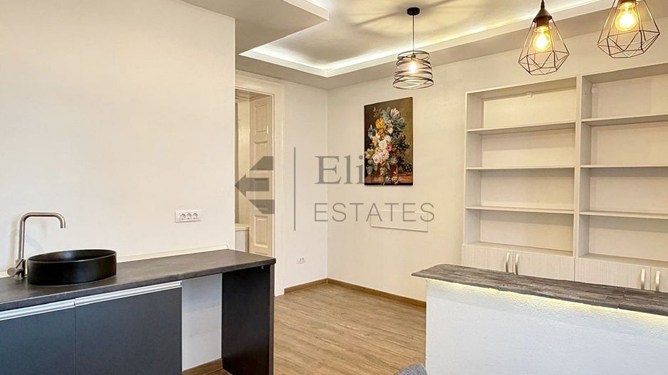 Birou ultracentral pe Republicii Pietonala in Oradea - Poză 3