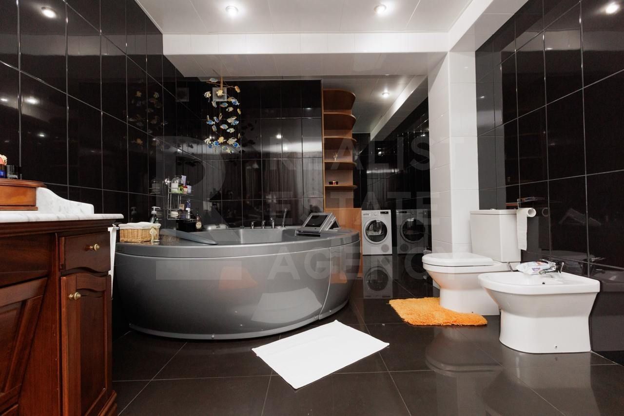 Vânzare, penthouse cu suprafața de 227 mp, str. Romană, Ungheni - Poză 23