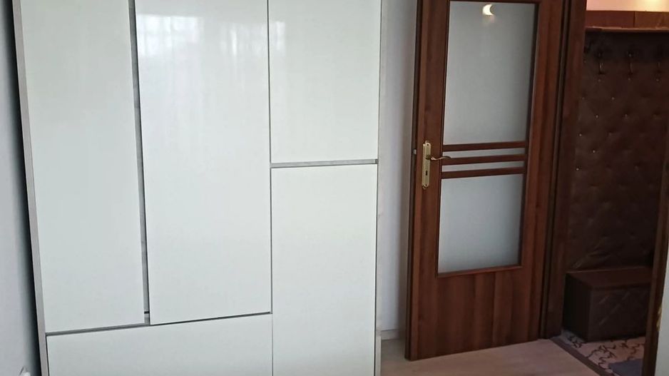 2 camere decomandat, mobilat complet, 3 min metrou Costin Georgian - Poză 4