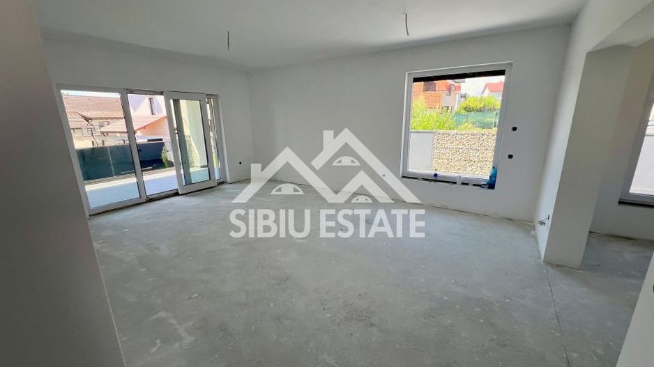 Casă Individuală cu garaj dublu de Vânzare în Șelimbăr, zona Lidl - Poză 9