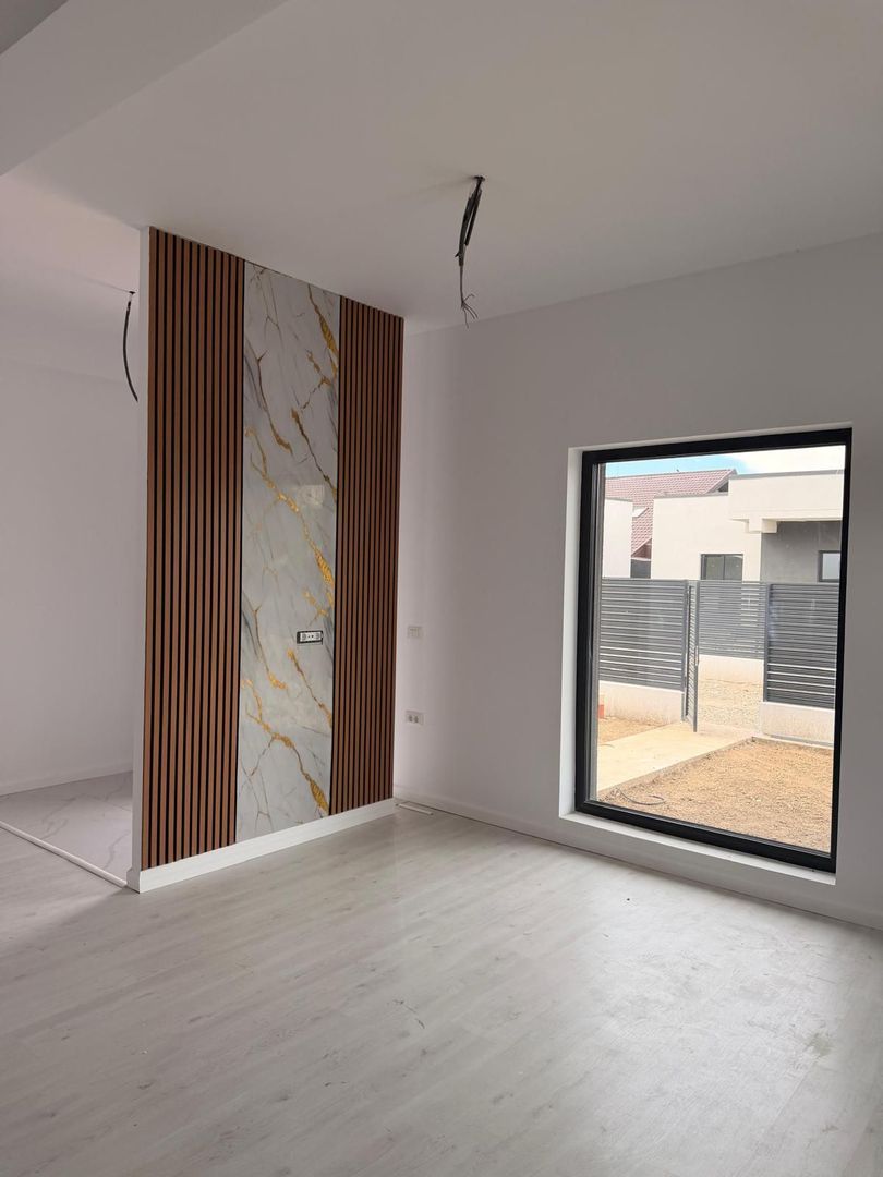 CASA INDIVIDUALA- AFUMATI, TEREN 260 MP, MUTARE IMEDIATA,COMISION 0% - Poză 11
