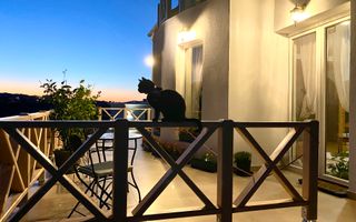 Casă în Borhanci – atmosferă de vacanță și apartament independent - Poză 3