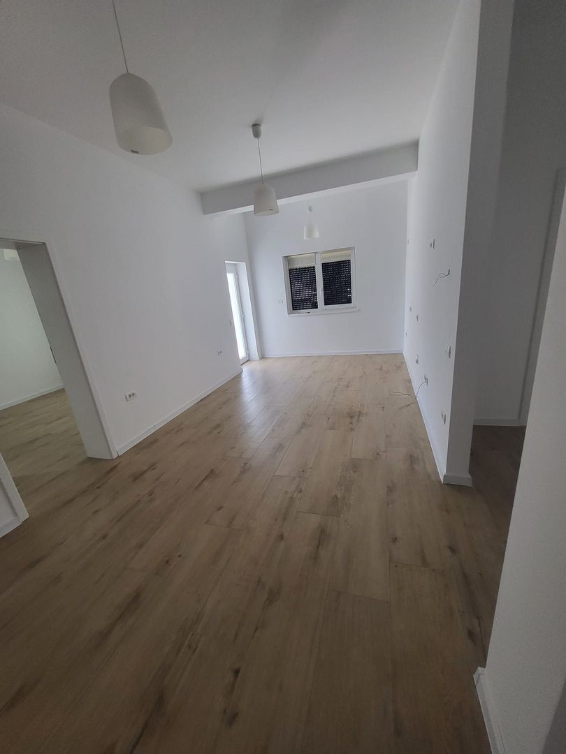 SAD cu 3 camere/acces exterior -Kaufland - Poză 22