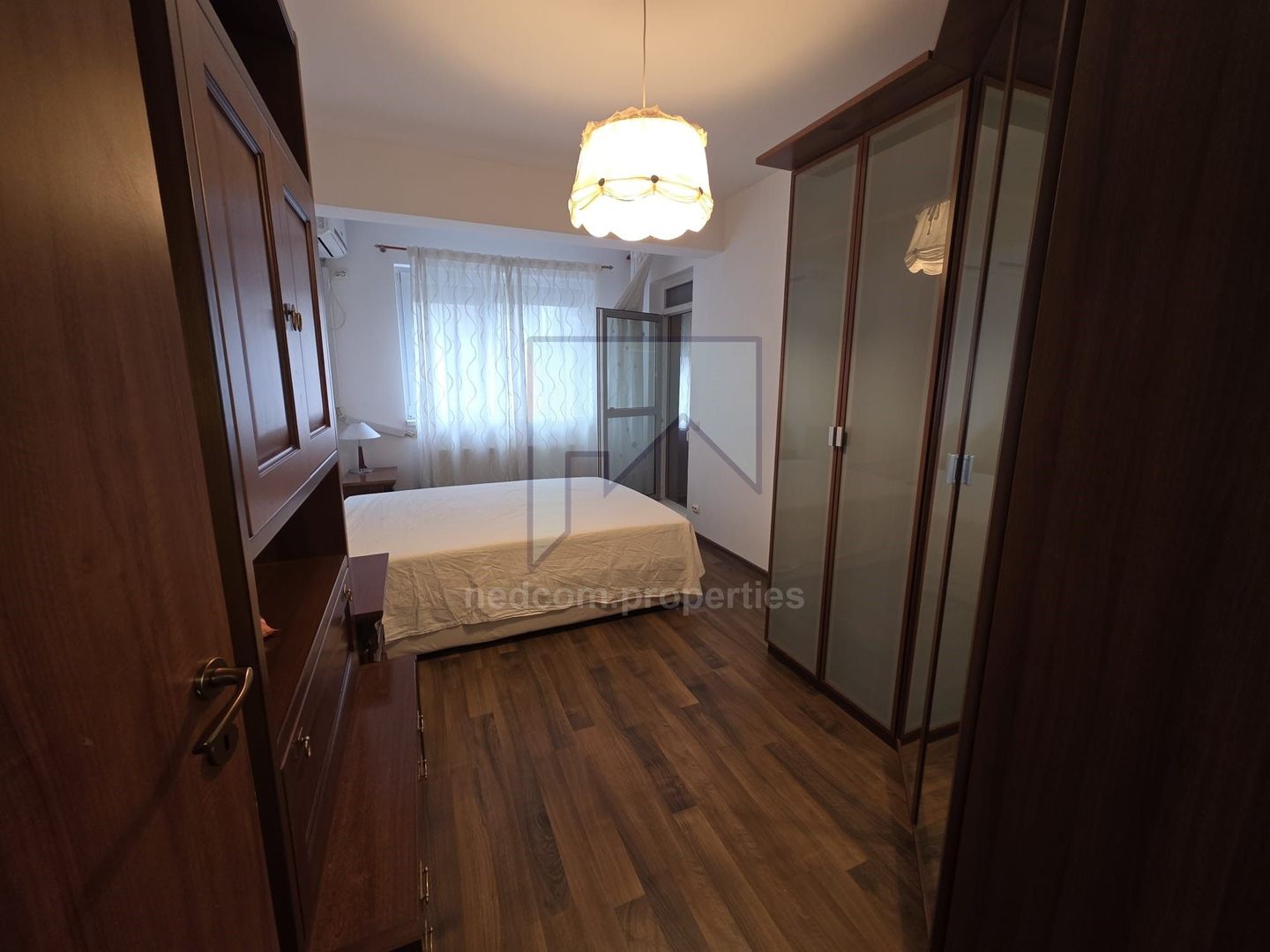 Vanzare apartament 3 camere - Chiajna Dudu - Poză 1