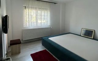 Apartament cu patru camere, zona Florilor/Craiter , 80 mp - Poză 3