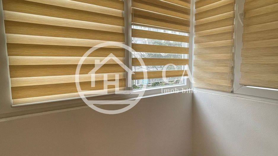 Apartament de închiriat cu 3 camere în Calea Aradului, Oradea - Poză 15