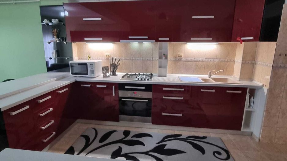 Vand apartament 90 mp in micro 17, Independentei - Poză 3