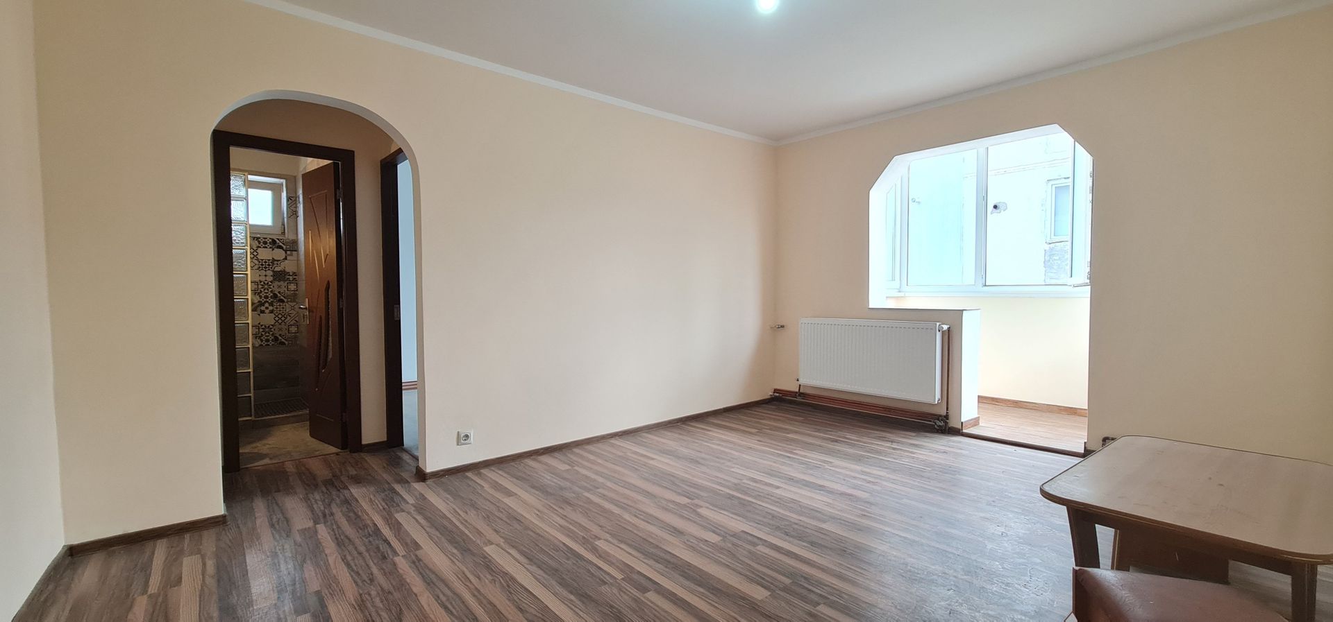 Apartament 2 camere Tractorul - Poză 2