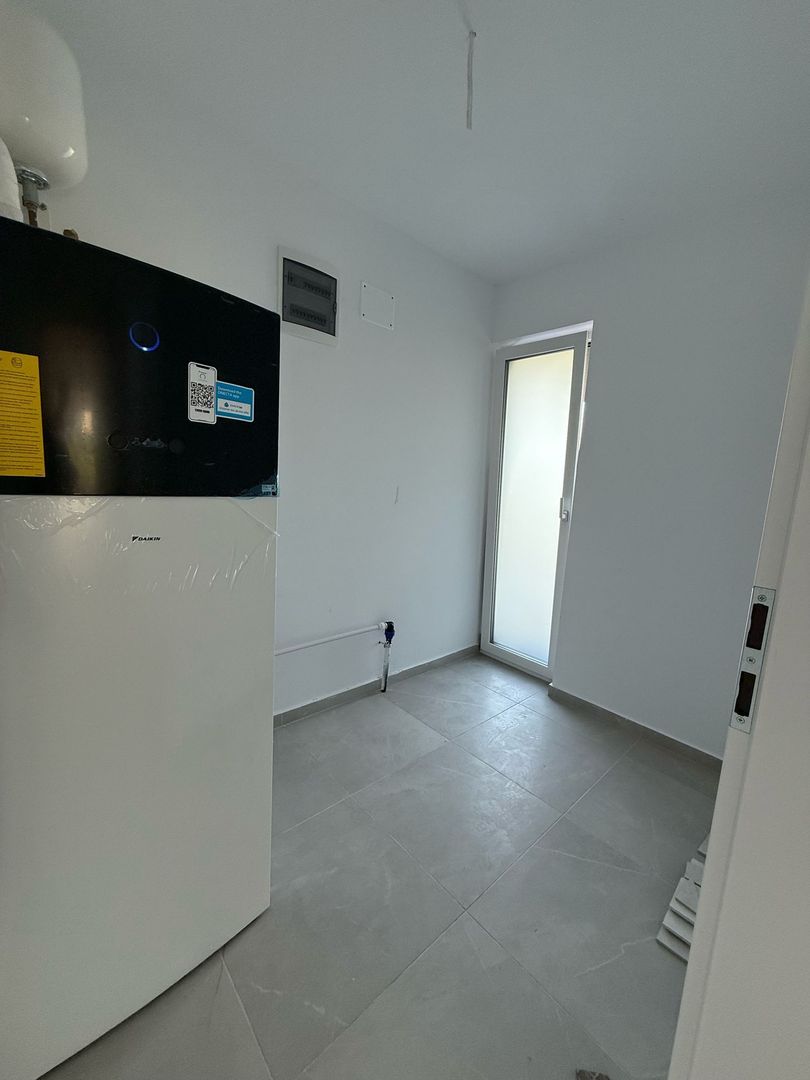 Duplex spatios cu teren generos - Poză 3