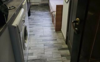 Cameră de cămin, 12 mp, Bularga, cu WC și duș, preț fix 26.500 EUR - Poză 1