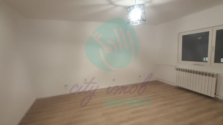 3 camere decomandate langa METROU - Poză 3