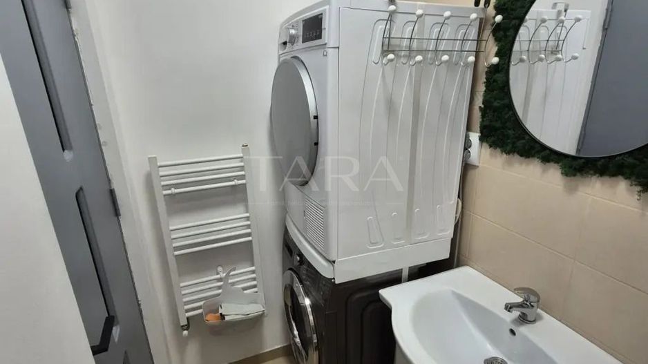 Apartament cu 3 camere, balcon și parcare – zona Panemar, Florești. - Poză 9