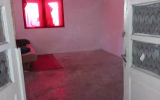 De vanzare casa 6 camere + curte, Rahova/Sos. Alexandriei - Poză 5