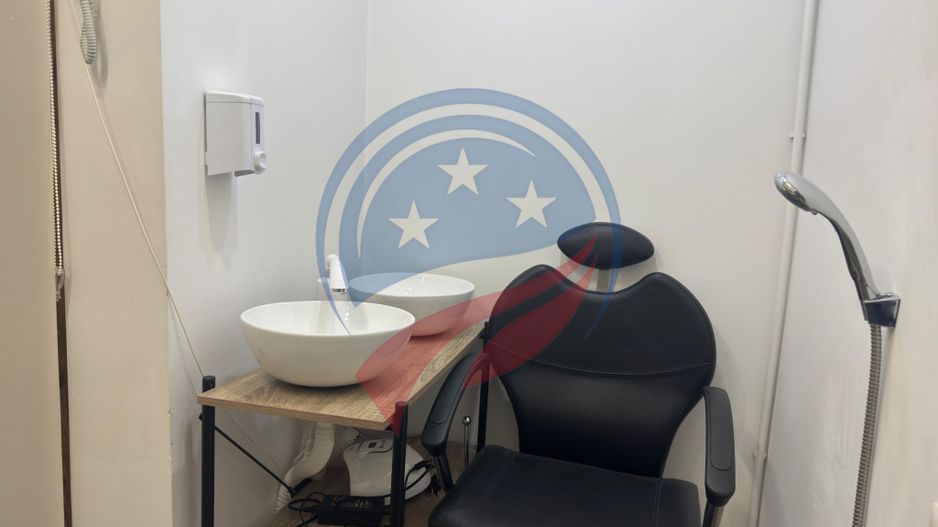 Salon de închiriat – complet utilat și autorizat DSP - Poză 3