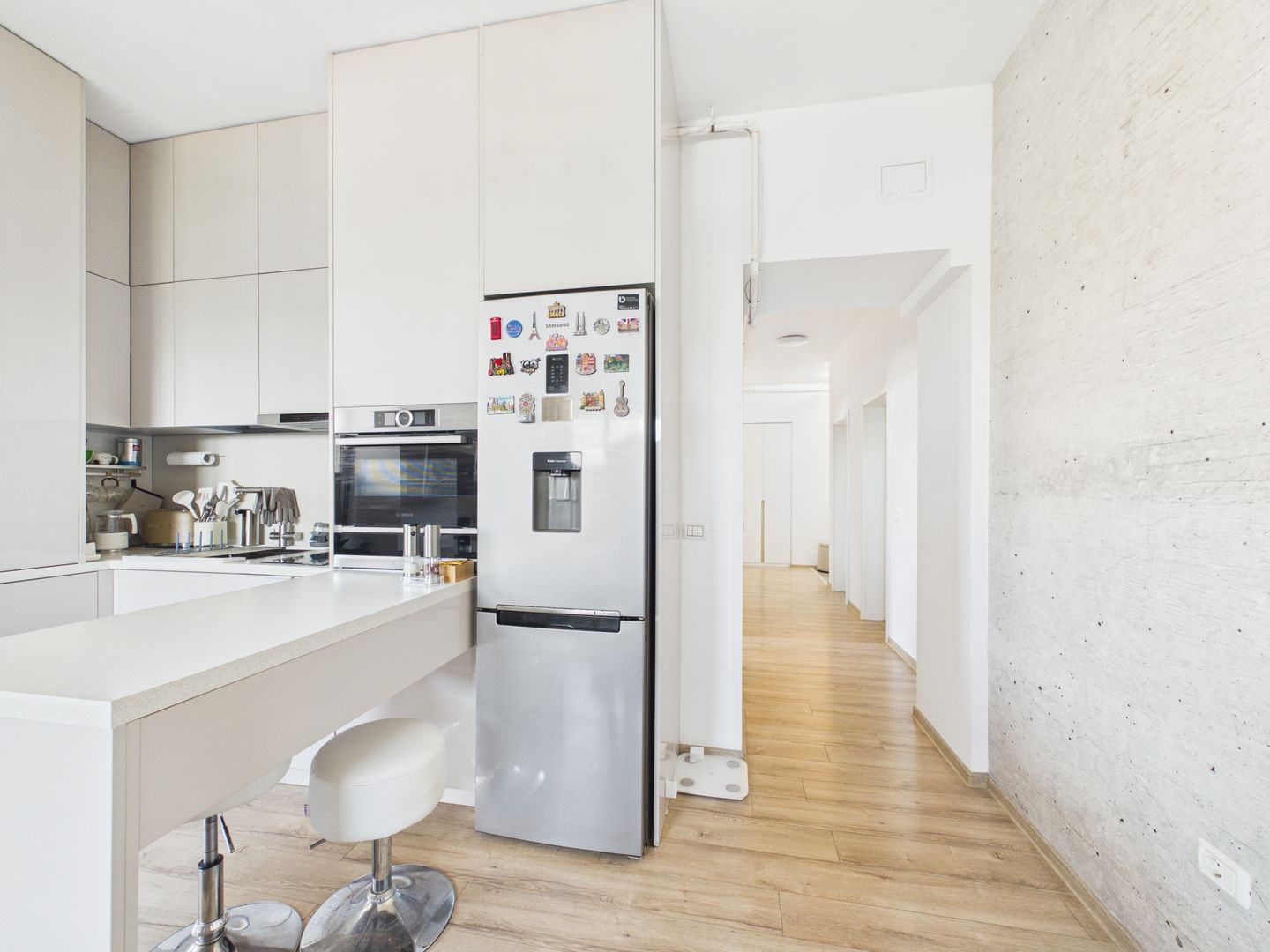 Apartament cu 3 camere de vanzare, centrala proprie - Mihai Bravu - Poză 15