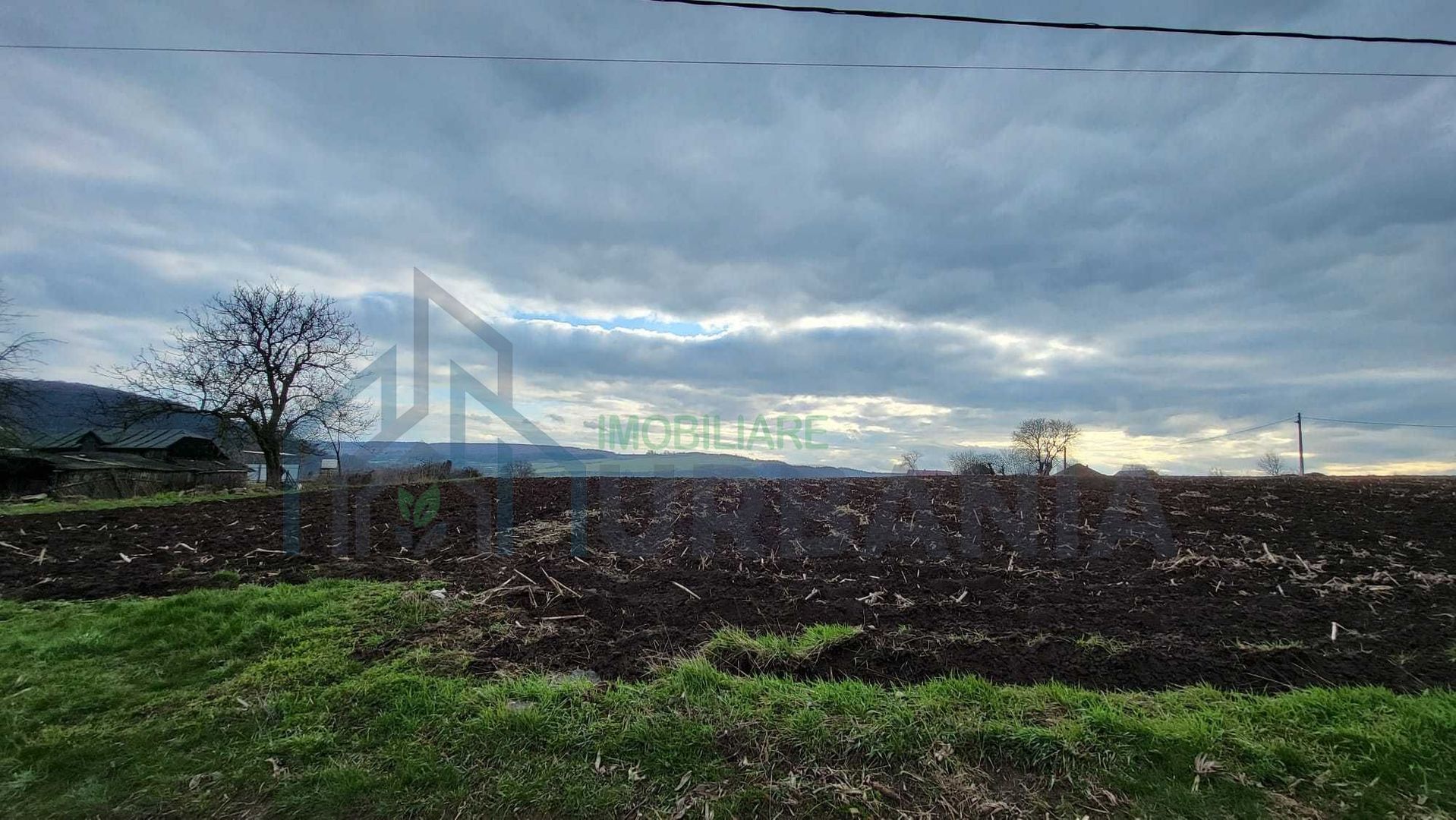 Teren intravilan 5400 mp, Tătăruși, județul Iași – acte la zi - Poză 5