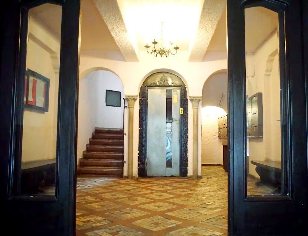 Studio superb (Garsonieră) Cismigiu, Blocul Florentin, centrală, balcon. - Poză 14