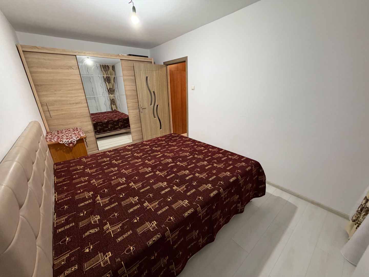 Apartament 2 camere, etaj 2 - zona Cetate - Poză 9