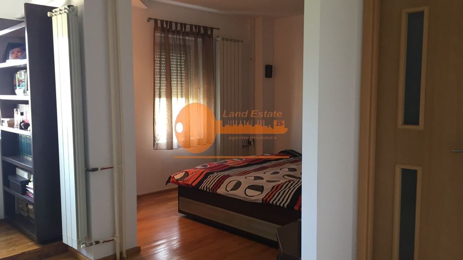 Vanzare 3 camere Vacaresti ( bloc 1985-aproape de metrou ) - Poză 15