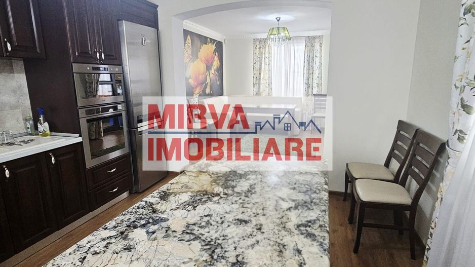 Vilă spațioasă Strejnicu S+P+1E+M, 8 camere, garaj, teren 595 mp - Poză 36