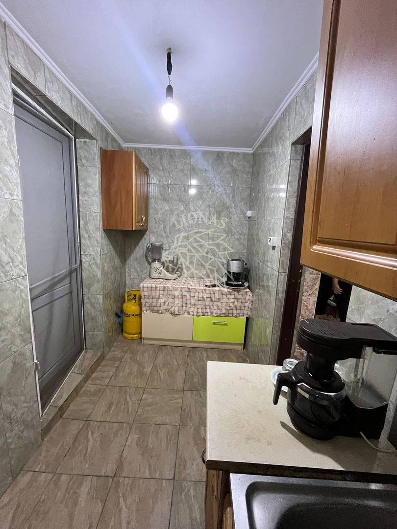 Casa renovata 68 mp-teren 1436 mp-Sieu-Sfantu, 14 km de Beclean - Poză 3