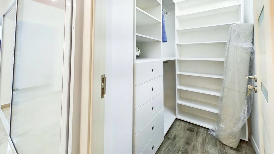 Închiriere apartament 3 camere, 80mp - Poză 8