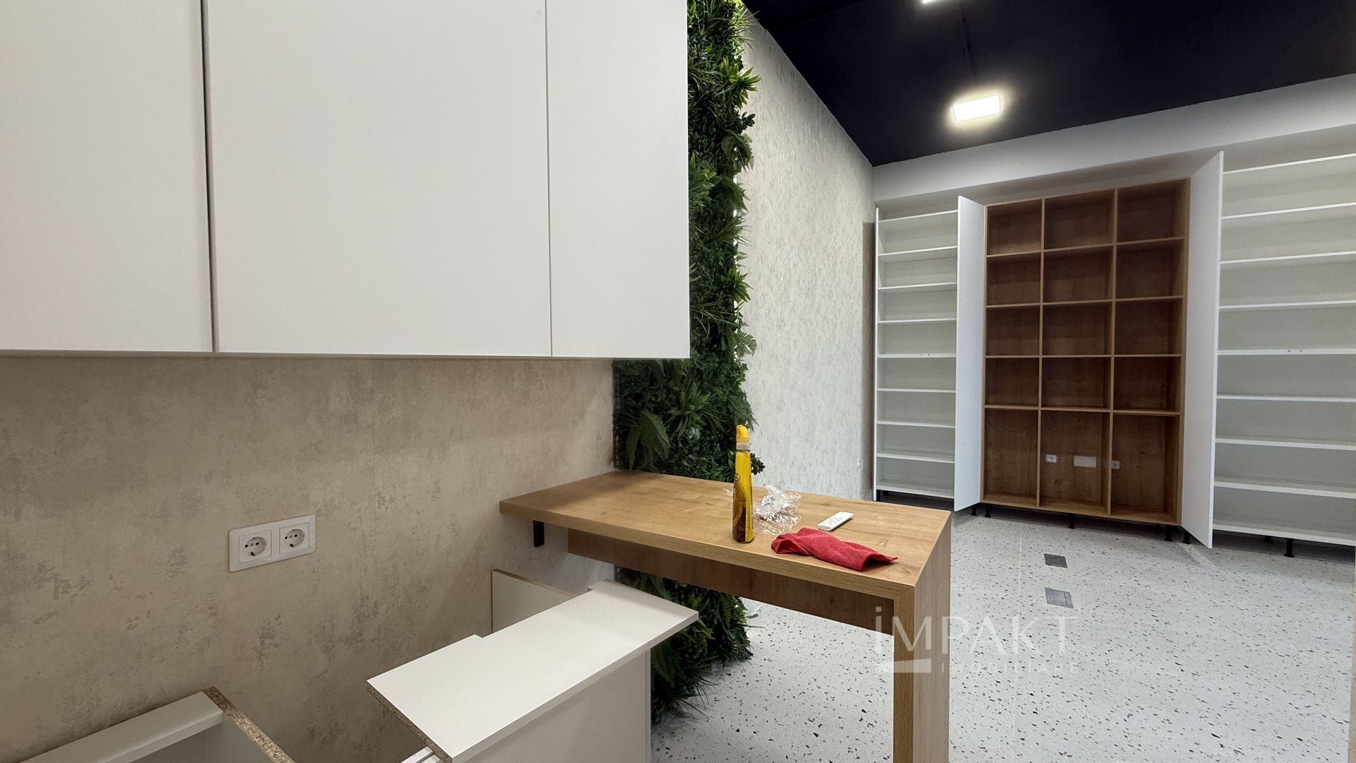 Spatiu comercial vitrat si finisat in Andrei Muresanu - Poză 7