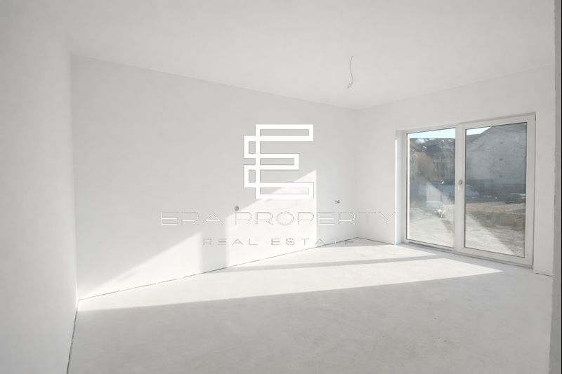 Duplex 4 camere, teren 220 mp,  Selimbar zona Triajului - Poză 2