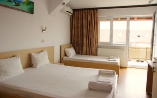 Mamaia Nord(cod04)-Pensiune Turistica 21 cam - Poză 9