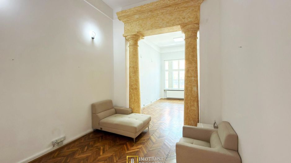 De închiriat – Spațiu birouri 256 mp | Ultracentral Arad - Poză 5