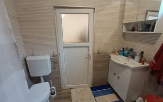 Casă de vânzare în satul Roșia cu vedere panoramică spre Munții Făgăras - Poză 18
