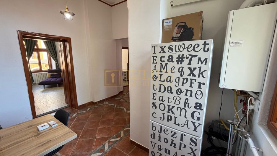 Cladire Istorica - Piata Unirii| 2 dormitoare| tavane inalte| apartament superb| - Poză 9