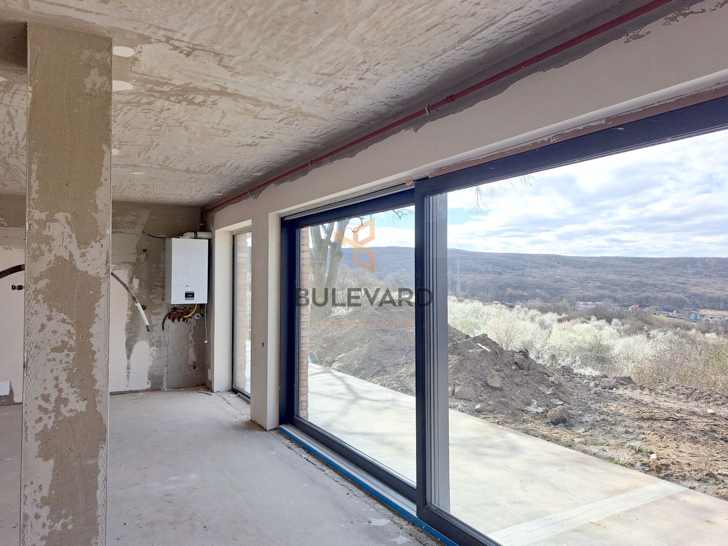 Penthouse in zona exclusivista 140 mp utili + terasa + gradina 270mp - Poză 3