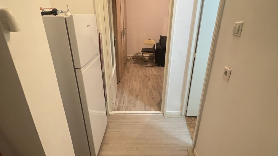 1 camera etaj 1 zona Timocului, 4 apartamente pe nivel - Poză 4