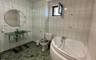Casă spațioasă de vânzare - Braneşti - Poză 8